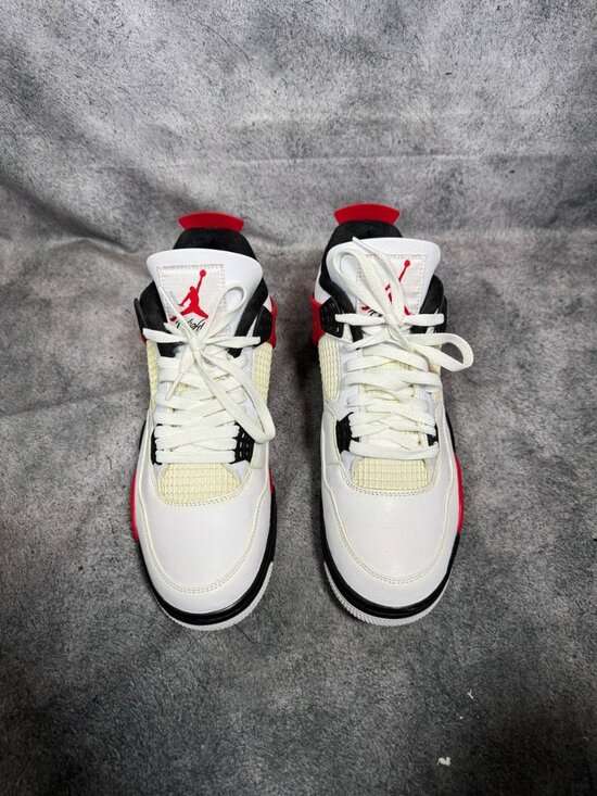 Size 11 | Jordan 4 Red Cement No Box | Pre-Owned main image 7
